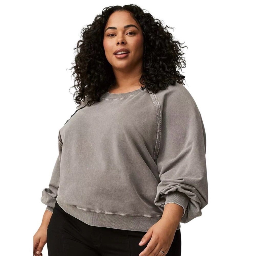 NWT Torrid Crew Neck Relaxed Long Sleeve Sweatshirt Size 2X
